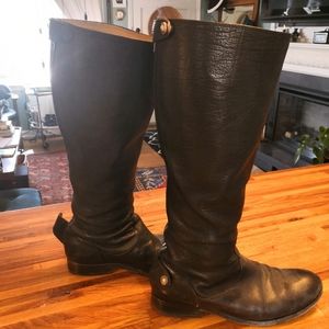 Frye Melissa Button Back Zipper Black 8.5